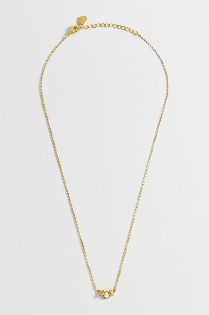 Pearl Scallop Pendant Necklace