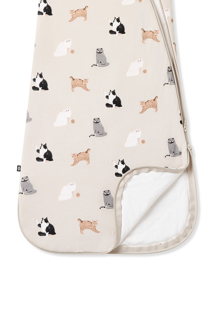 Double zipper on the Sleep Bag in Fluffy Cat 1.0