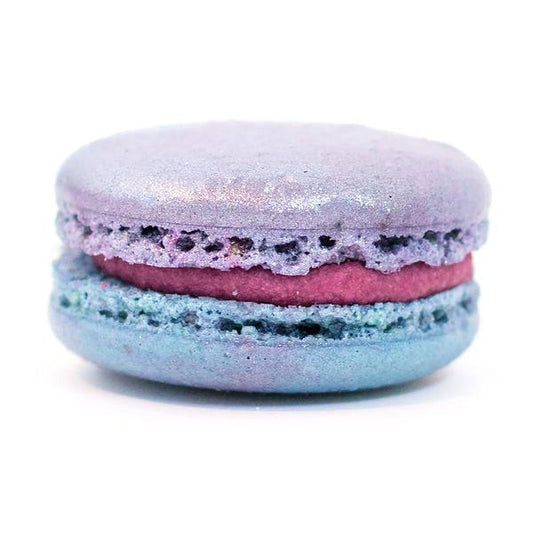 Galaxy Cassis - Olivia Macaron