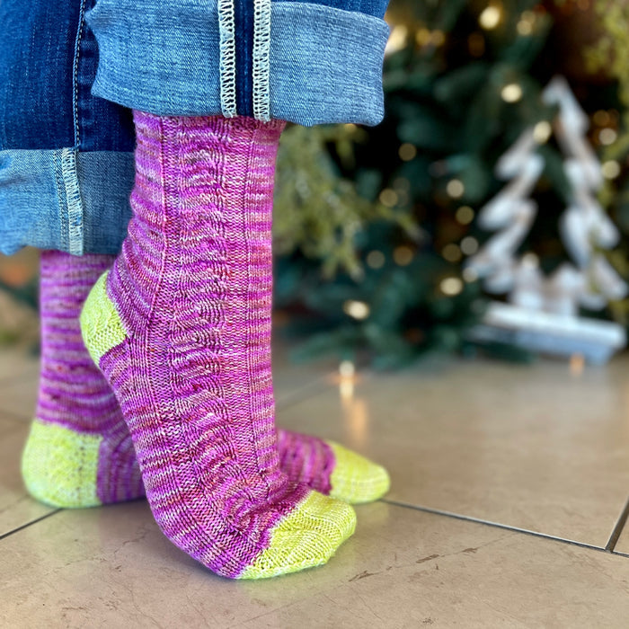 Garland Socks Pattern