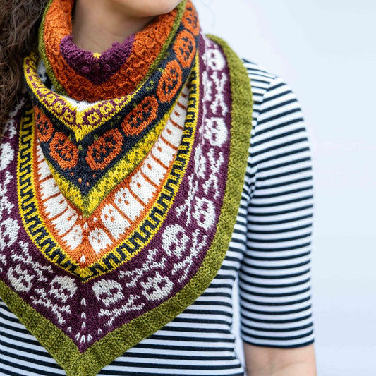 Haunted House Cowl by Tellybean Knits, Stephanie Lotven - KIT