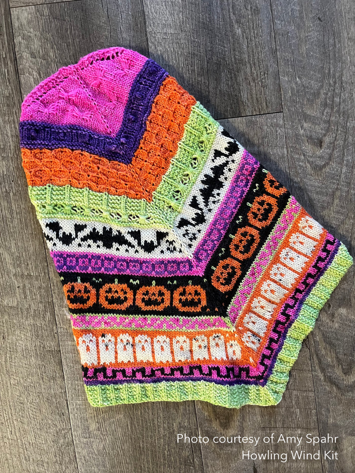Haunted House Cowl by Tellybean Knits, Stephanie Lotven - KIT