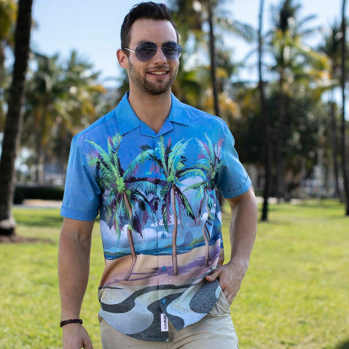 RSVLTS RSVLTS RSVLTS Travel Series 2 "Her name is Rio" _ KUNUFLEX Short Sleeve Shirt