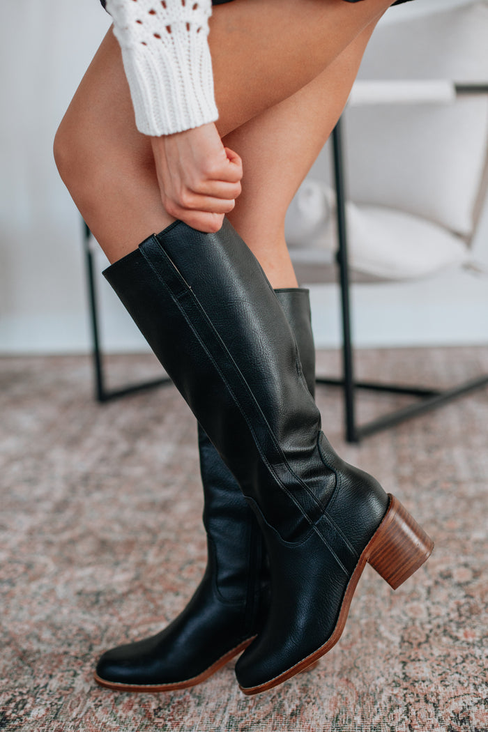 Black / 6