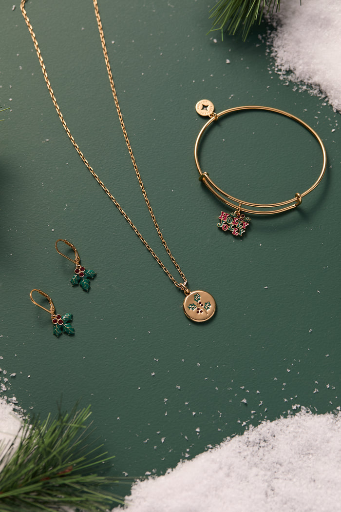 Holly 'Believe In The Magic Of The Season' Pendant Necklace
