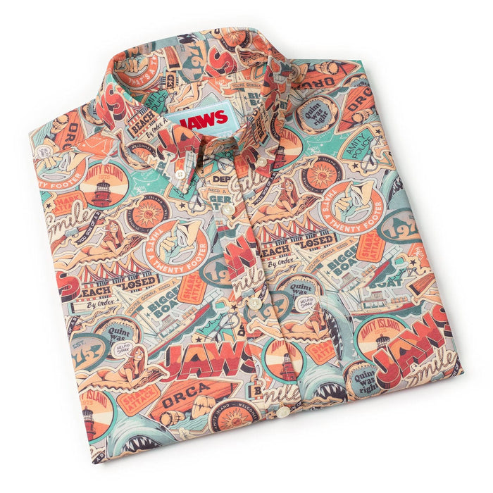 RSVLTS Jaws Short Sleeve Shirt Jaws 50th Anniversary "Greetings from Amity" – KUNUFLEX Short Sleeve Shirt Jaws 50th Anniversary "Greetings from Amity" – KUNUFLEX Short Sleeve Shirt