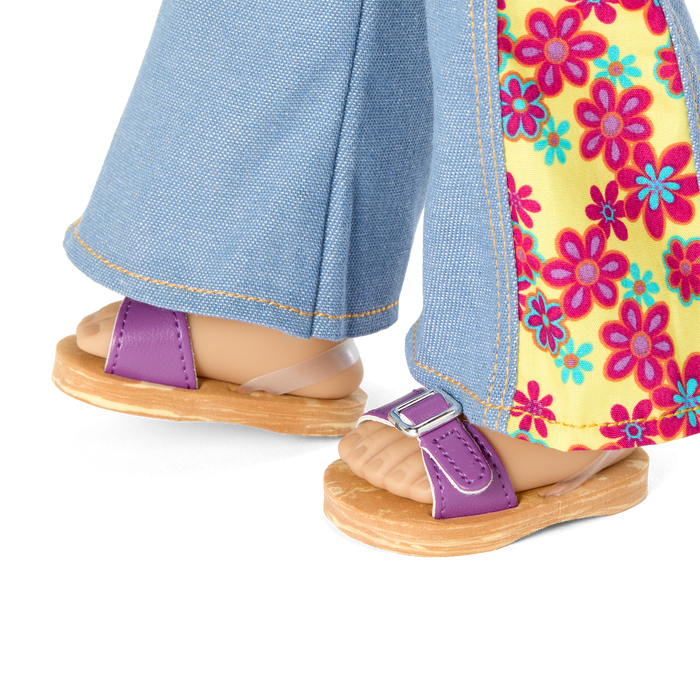 Julie™ 18-inch Doll & Journal (Historical Characters)