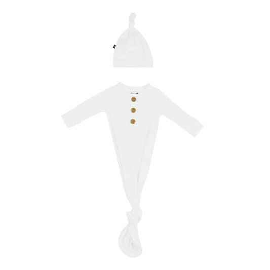 Kyte Baby Knotted Gown with Hat Set in Cloud