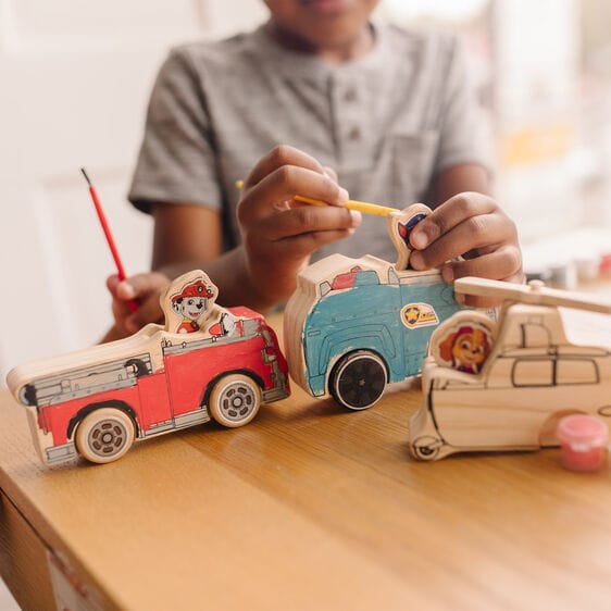 MELISSA & DOUG Paw Patrol Wooden Craft Kit Vehicles: Chase and his police car, Marshall and his fire engine, and Skye and her helicopter with paint and shiny foil stickers - 33266 ebuystt