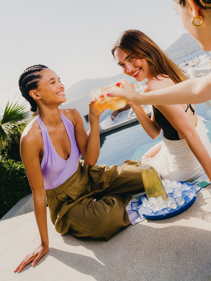 ICE TEA Set 3-Pack beside poolside toast.