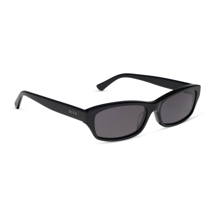 diff eyewear x jessie james decker misty square sunglasses with a black acetate frame and grey polarized lenses angled view