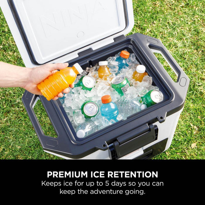 Ninja FB131UKWH FrostVault 30QT 28L Hard Cooler with Dry Zone Cloud White White