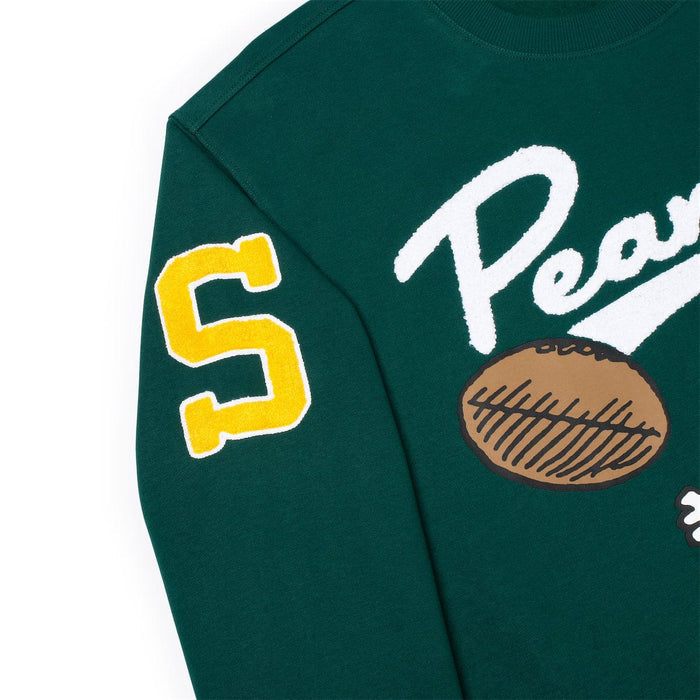 RSVLTS Peanuts Crew Sweatshirt Peanuts "Snoopy Scores!" – Crewneck Sweatshirt Peanuts "Snoopy Scores!" – Crewneck Sweatshirt