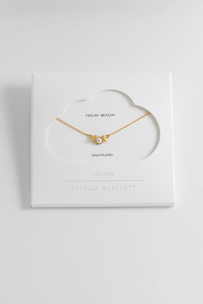 Pearl Scallop Pendant Necklace