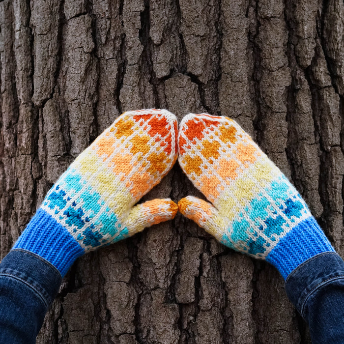 Plus Side Hat and Mittens by Paper Daisy Creations - KIT