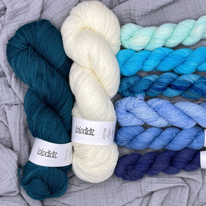 Plus Side Hat and Mittens by Paper Daisy Creations - KIT