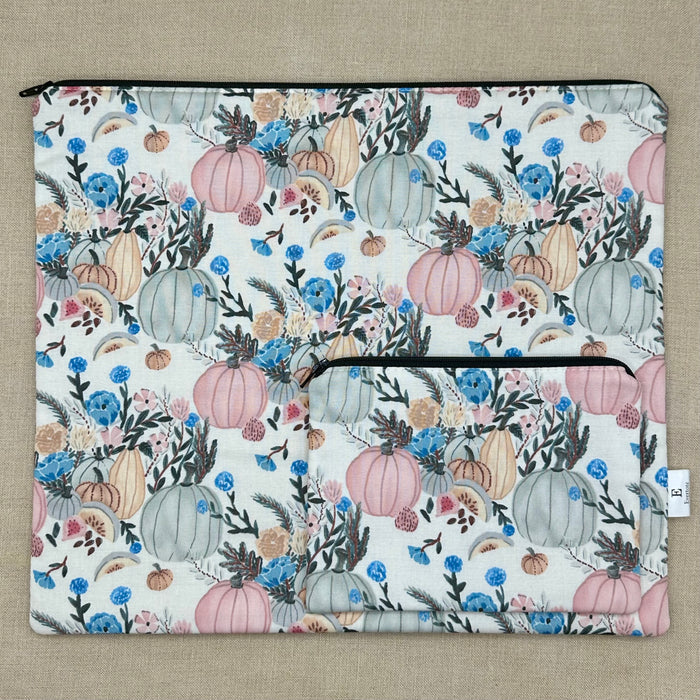 Pretty Lil Pumpkin Patch  - Project Bag with Coordinating Notions Pouch