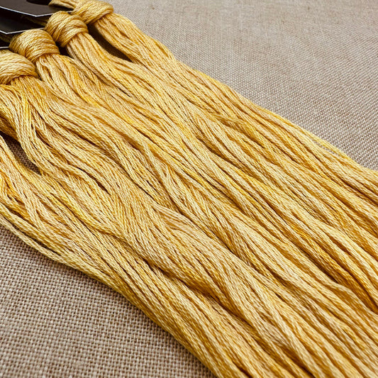 Roxy Floss Collection 8yd Sunshine