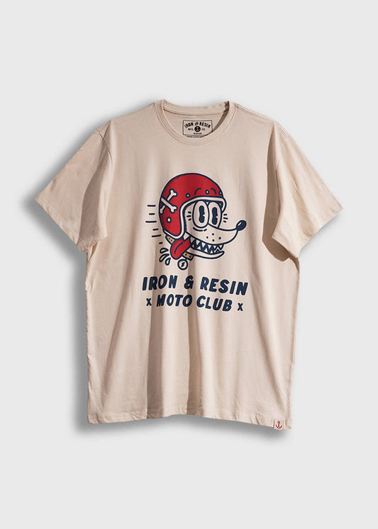 Beige T-shirt with cartoon dog in red helmet, text "Iron & Resin Moto Club" below. Playful, vintage-style design.