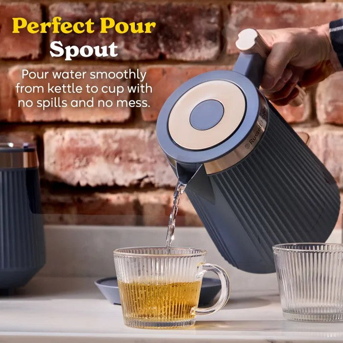 Russell Hobbs Brontë™ Kettle Soft Navy | 26752