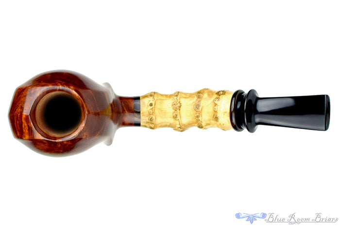 Blue Room Briars is proud to present this Sergey Cherepanov Pipe Bent Bamboo Blowfish