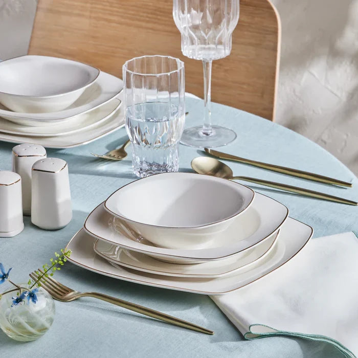 Service de Table Karaca Timeless 59 Pièces en Porcelaine Demi-Carré pour 12 Personnes, Or