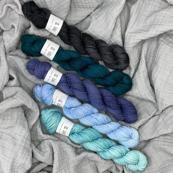 Simply Fun Cowl by Paper Daisy Creations - KIT