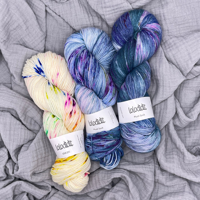 Blue / Cashmino DK/ Size 1