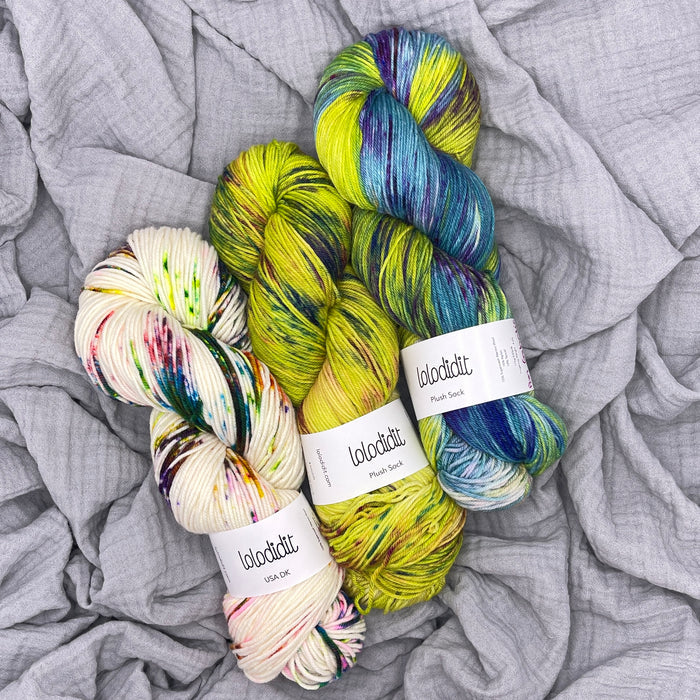 Smitten by Hanks and Needles - Three Color Version - KIT