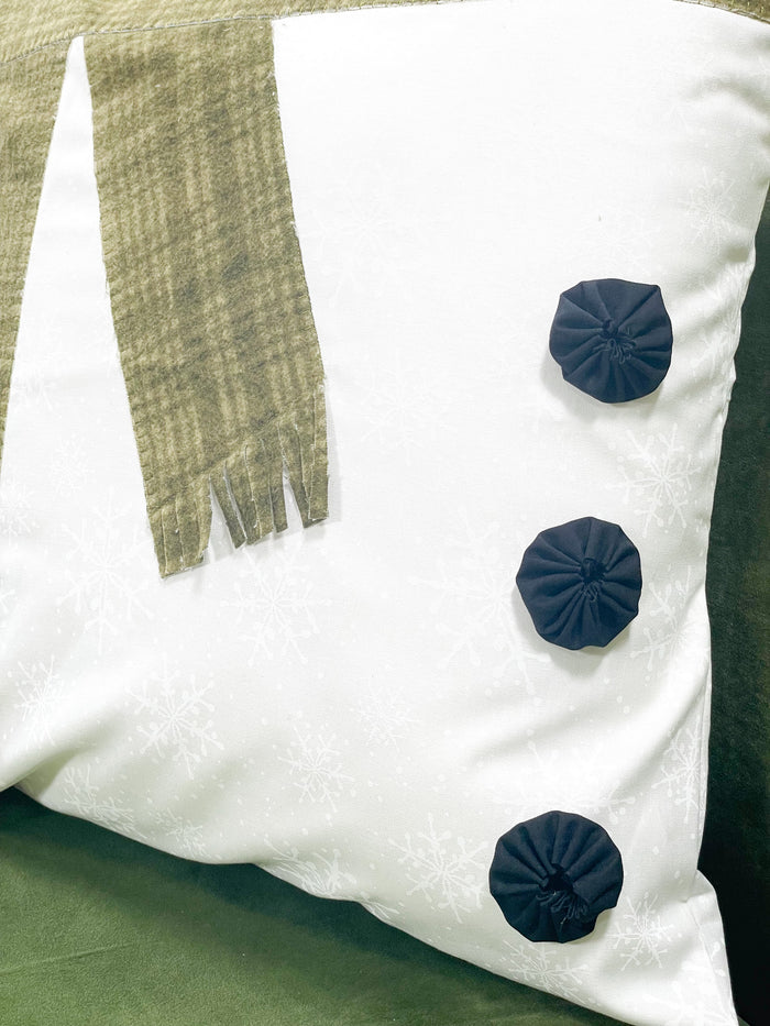Snowman Pillow Green