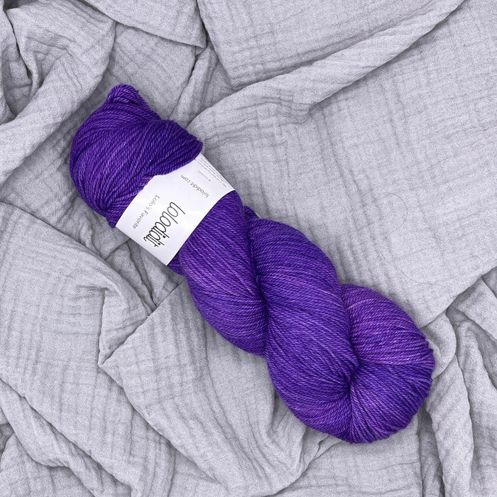 Socks of Narnia Vol. 1  by Paper Daisy Creations, Lisa Ross - KIT