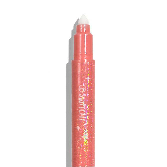 Rounded color changing tip from OOLY Switch-Eroo Sparkle Glittery Color Changing Markers