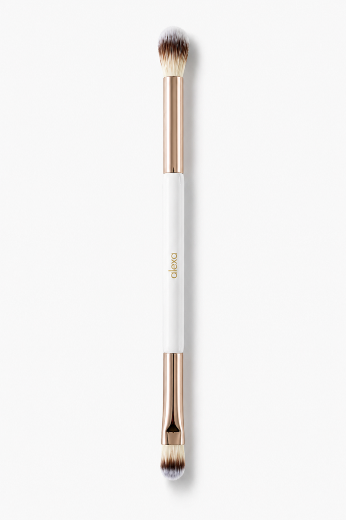 The Luxe Duo Eye Brush