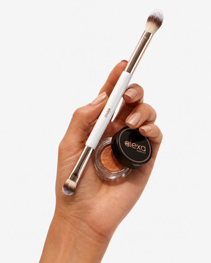 The Luxe Duo Eye Brush
