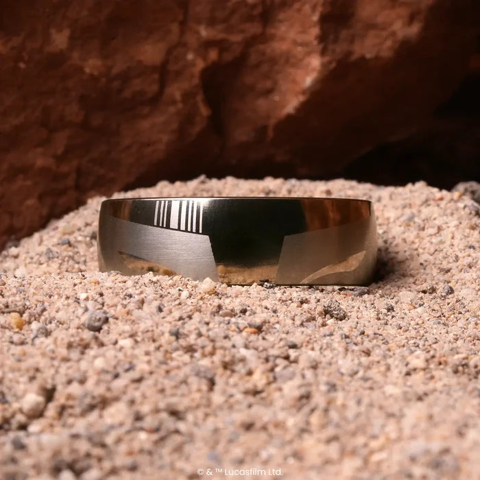 The Mandalorian Helmet Star Wars™ Metal Hybrid Ring - Titanium