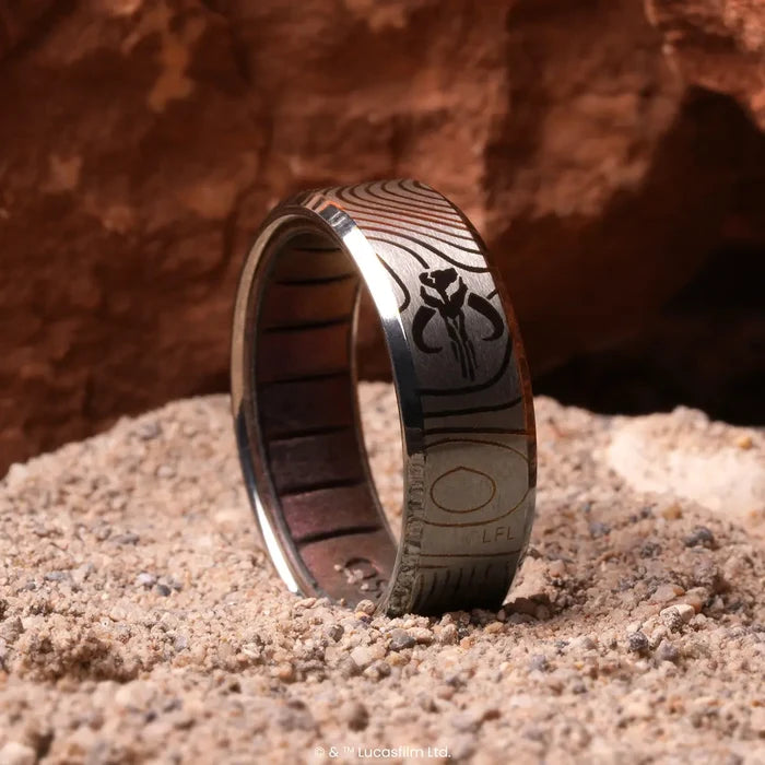 The Mandalorian Iron Star Wars™ Metal Hybrid Ring - Titanium
