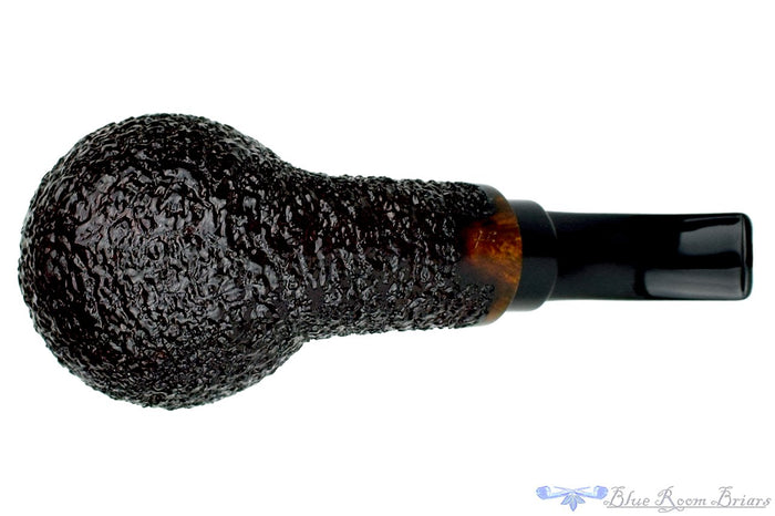 Blue Room Briars is proud to present this Todd Harris Pipe 1/2 Bent Rusticated Apple
