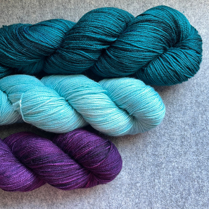 Twists and Turns Shawl by Westknits - KIT